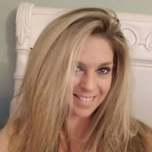 Meet your Posher, Stacy